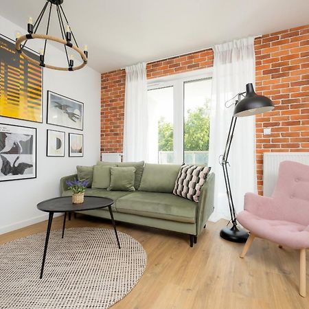 Komfortowy Apartament Dla 4 Osob Z Parkingiem By Noclegi Renters Варшава Экстерьер фото